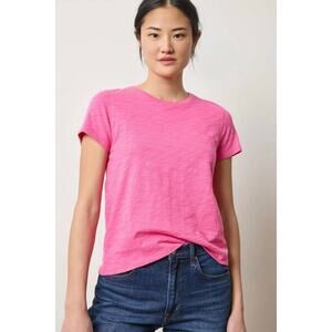 Lilla P Short Sleeve Back Seam Crewneck Tee Shirt in Rosebud S